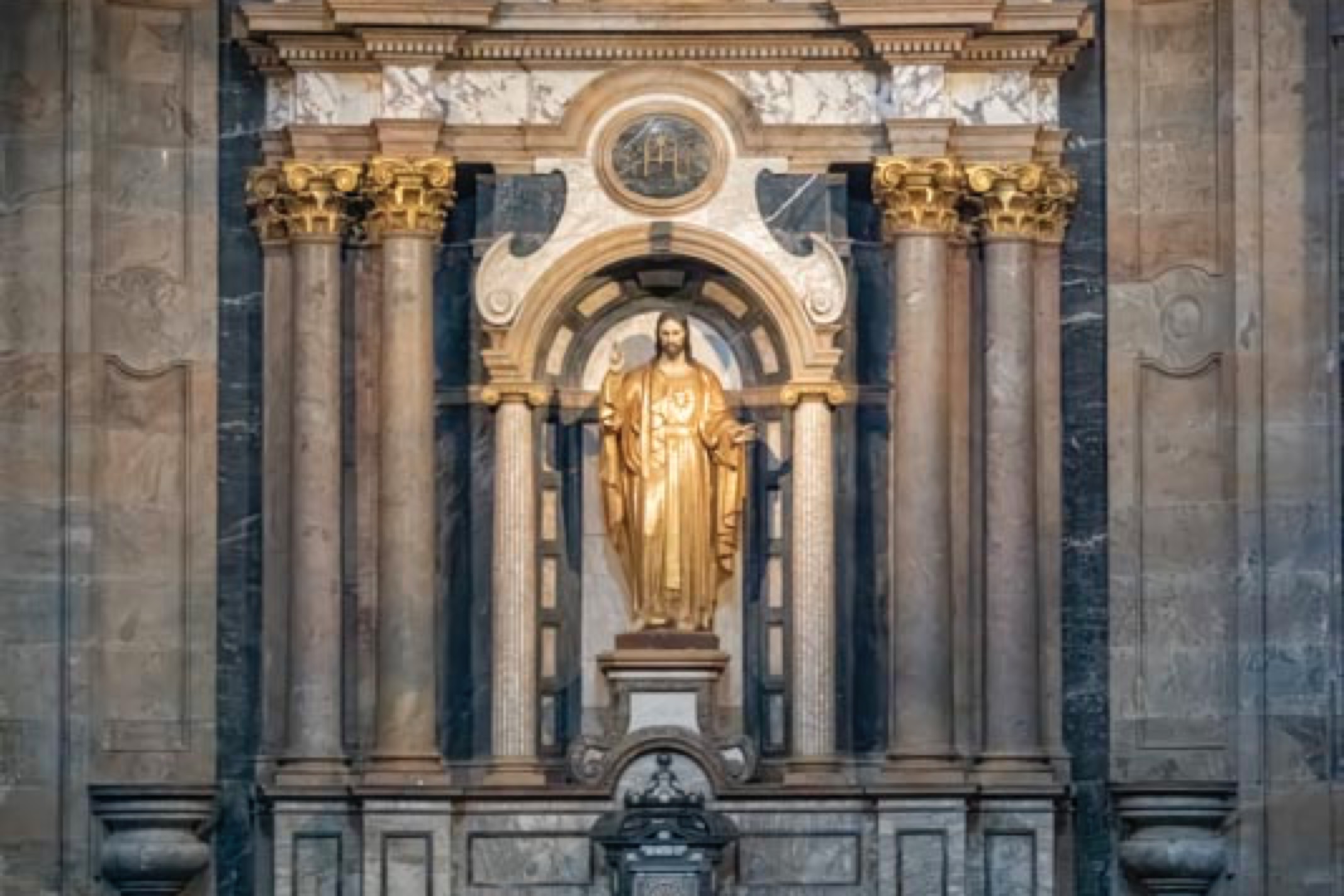 D82_2584 Edit%20Small